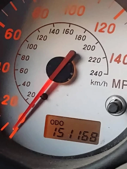 2000 Toyota MR2 Spyder/MR-S - Image 5 of 8