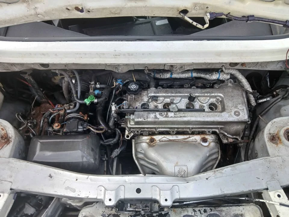 2000 Toyota MR2 Spyder/MR-S - Image 11 of 12