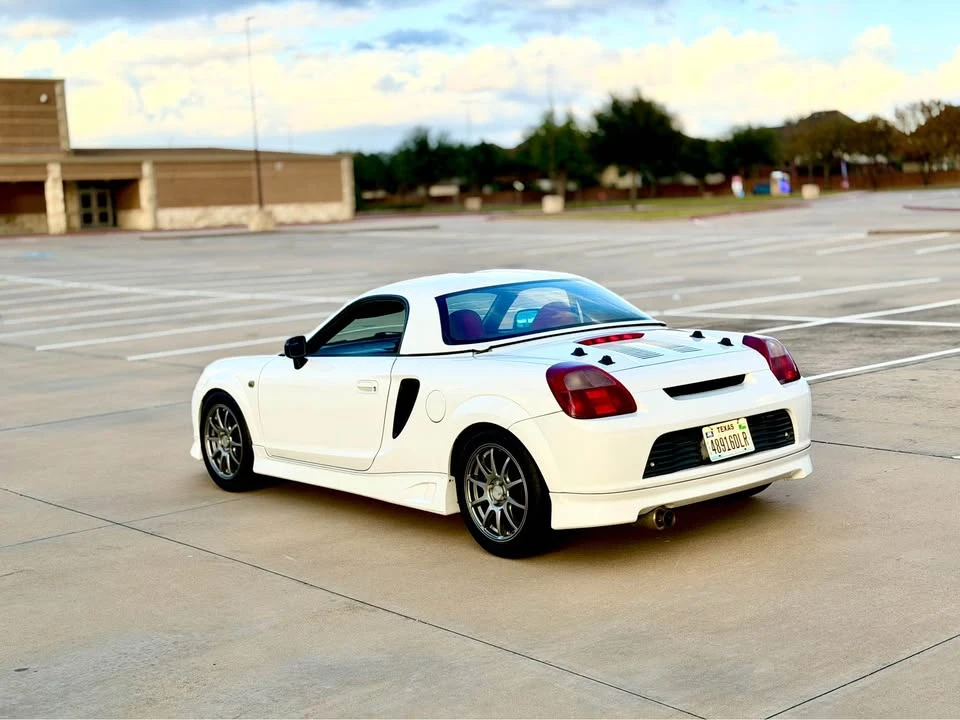 2000 Toyota MR2 Spyder/MR-S - Image 11 of 20
