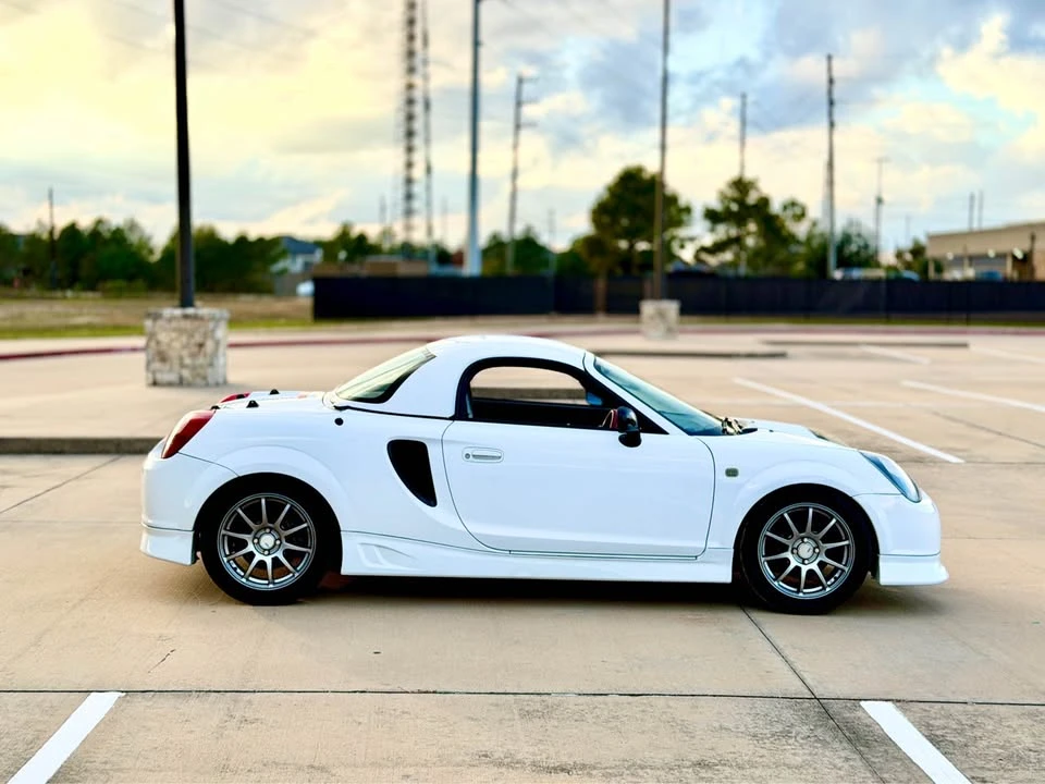 2000 Toyota MR2 Spyder/MR-S - Image 20 of 20