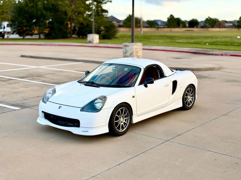 2000 Toyota MR2 Spyder/MR-S - Image 2 of 20