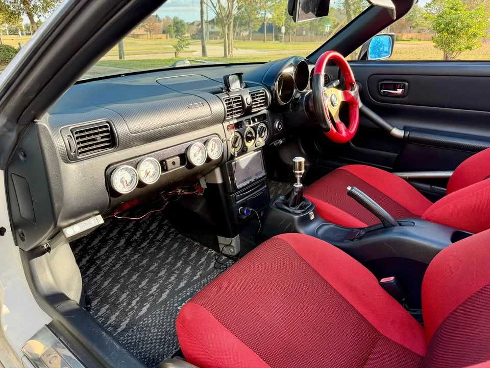 2000 Toyota MR2 Spyder/MR-S - Image 16 of 20