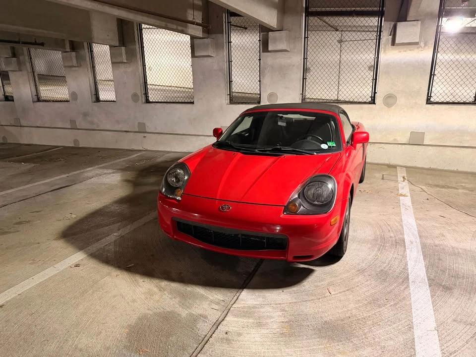 2000 Toyota MR2 Spyder/MR-S - Image 2 of 4