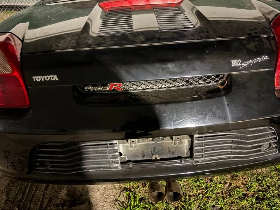 2000 Toyota MR2 Spyder/MR-S - Image 5 of 7