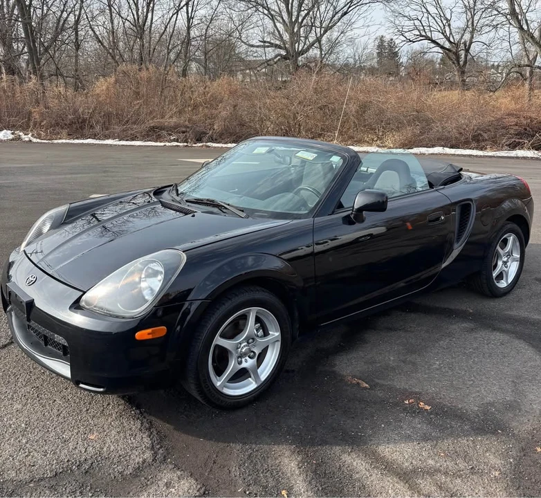 2000 Toyota MR2 Spyder/MR-S - Image 15 of 15
