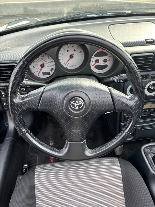 2000 Toyota MR2 Spyder/MR-S - Image 6 of 15
