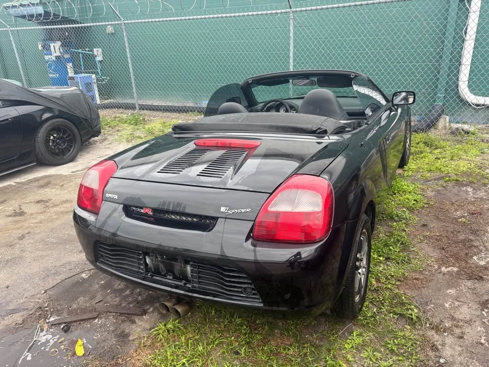 2000 Toyota MR2 Spyder/MR-S - Image 6 of 7
