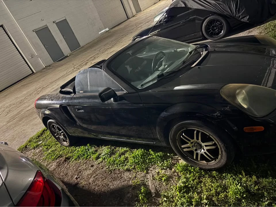 2000 Toyota MR2 Spyder/MR-S - Image 3 of 7