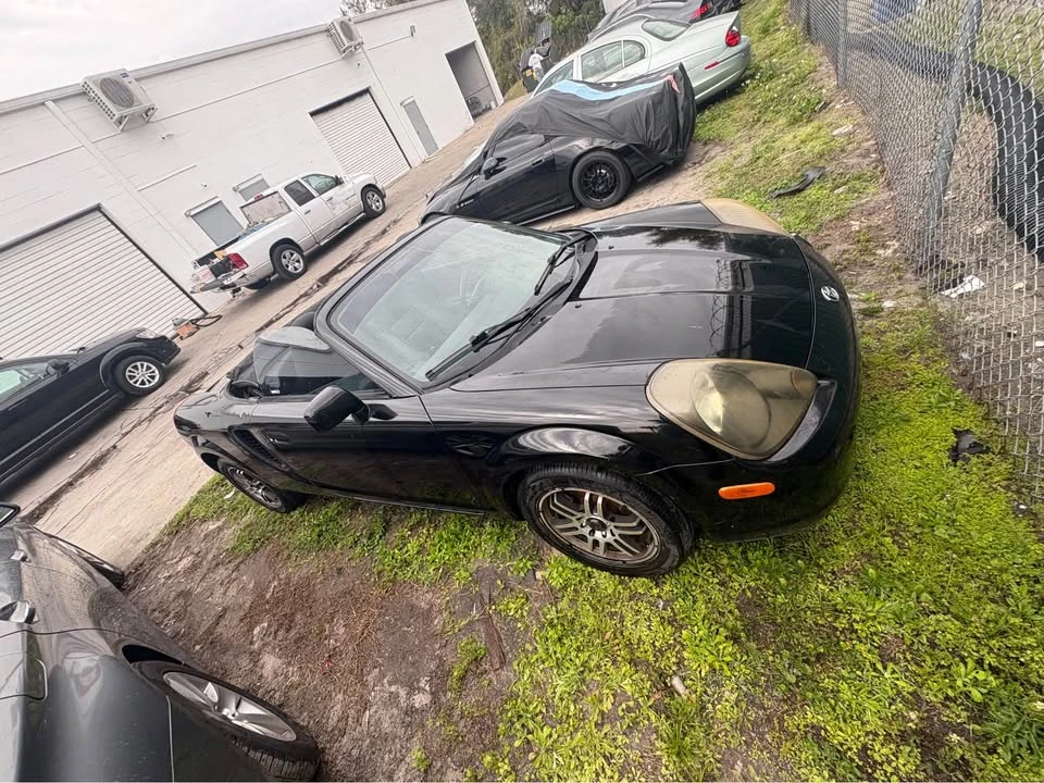 2000 Toyota MR2 Spyder/MR-S - Image 5 of 7