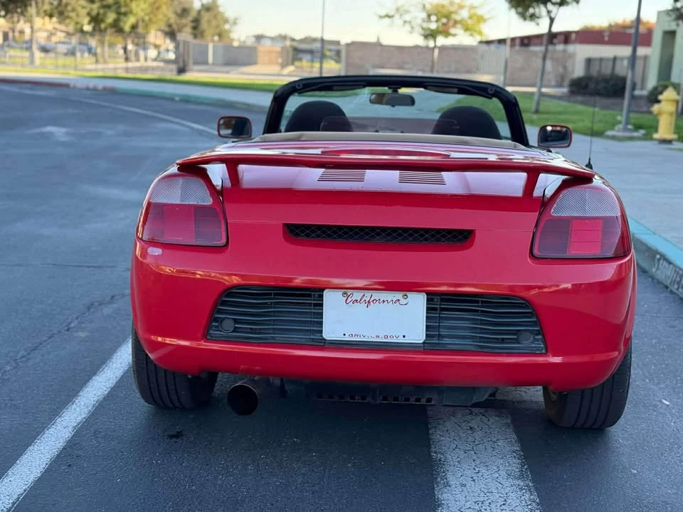 2000 Toyota MR2 Spyder/MR-S - Image 4 of 7