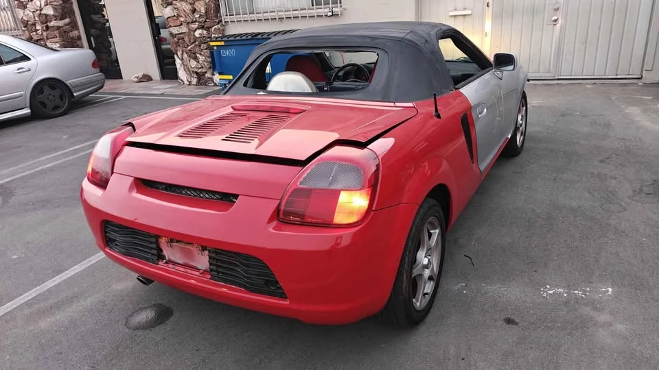 2000 Toyota MR2 Spyder/MR-S - Image 8 of 10