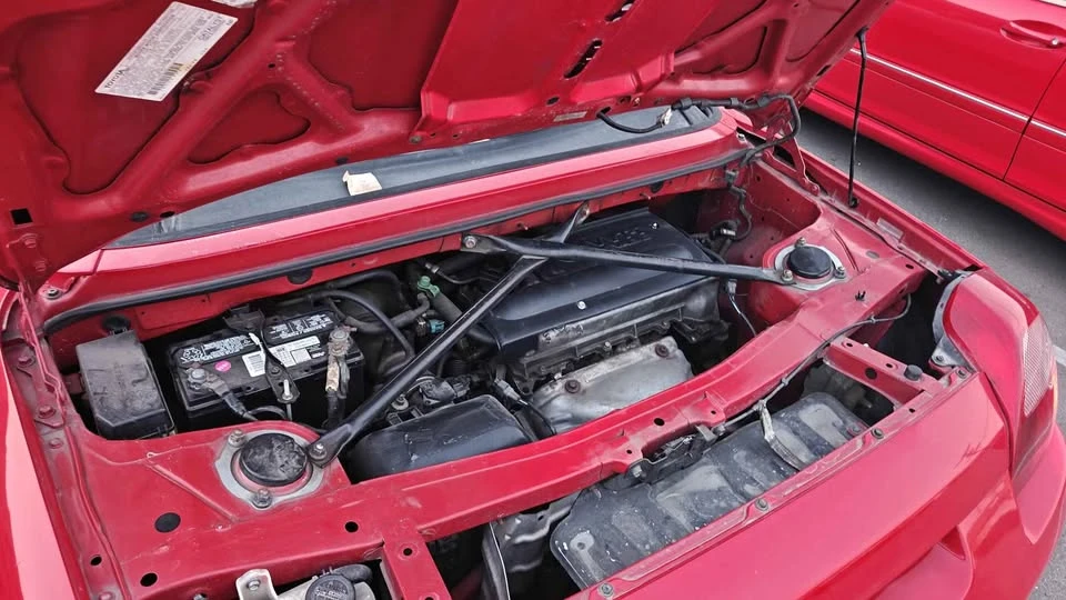 2000 Toyota MR2 Spyder/MR-S - Image 2 of 10