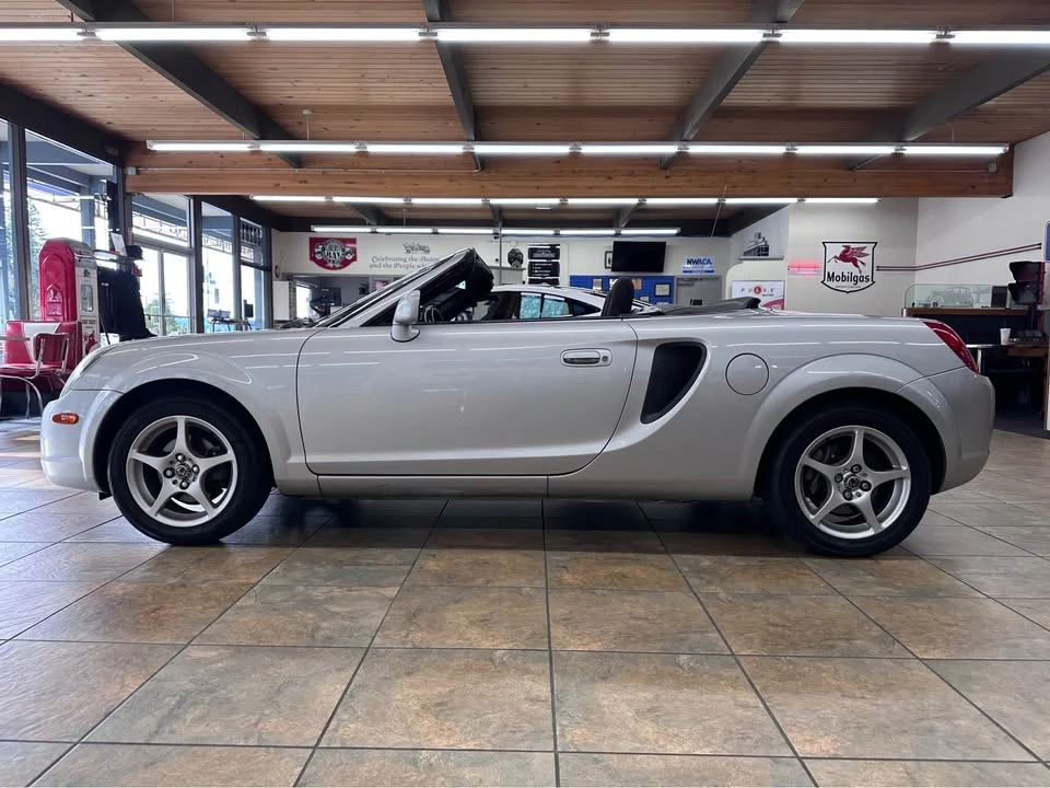 2000 Toyota MR2 Spyder/MR-S - Image 7 of 20