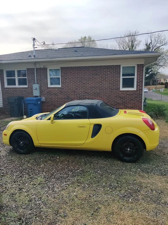 2000 Toyota MR2 Spyder/MR-S - Image 4 of 14