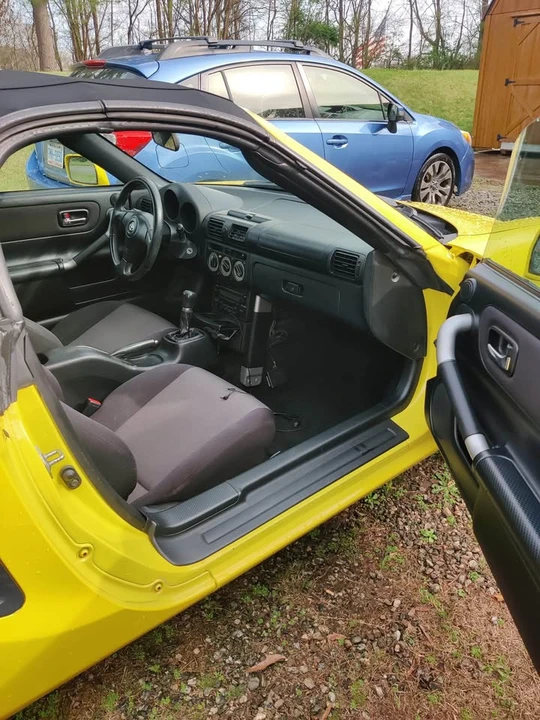 2000 Toyota MR2 Spyder/MR-S - Image 7 of 14