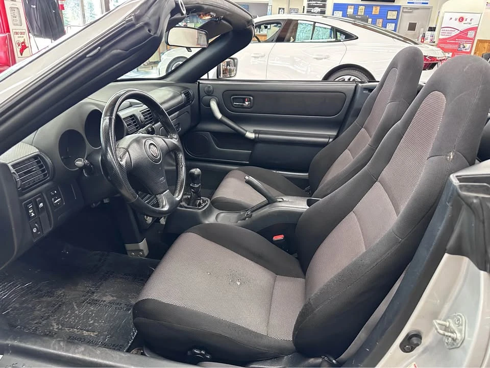 2000 Toyota MR2 Spyder/MR-S - Image 15 of 20