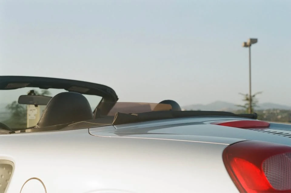 2000 Toyota MR2 Spyder/MR-S - Image 3 of 11