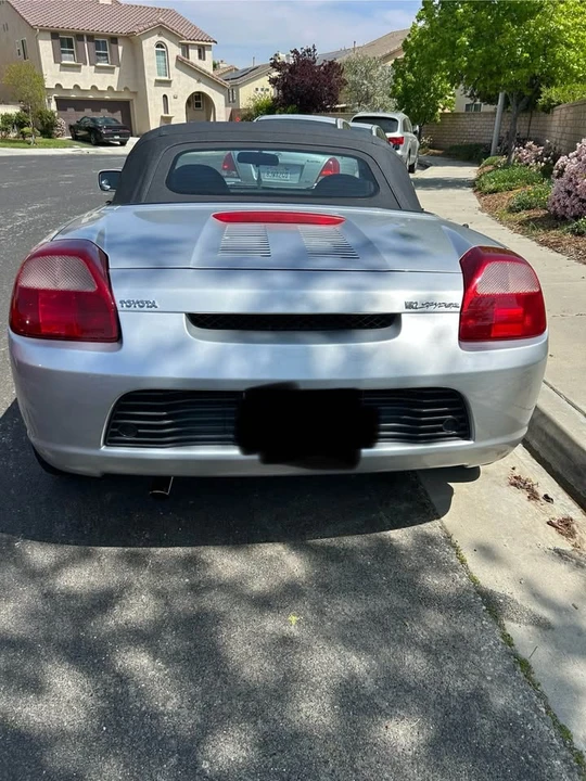 2000 Toyota MR2 Spyder/MR-S - Image 8 of 11