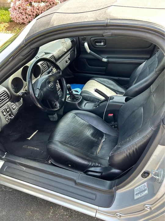 2000 Toyota MR2 Spyder/MR-S - Image 7 of 11
