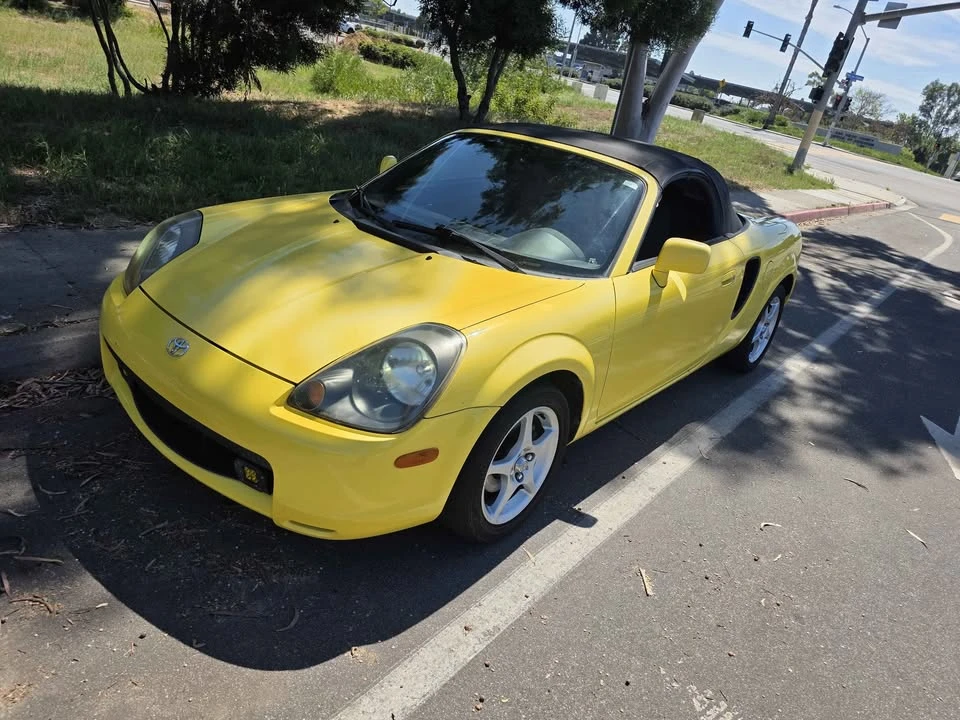 2000 Toyota MR2 Spyder/MR-S - Image 6 of 8