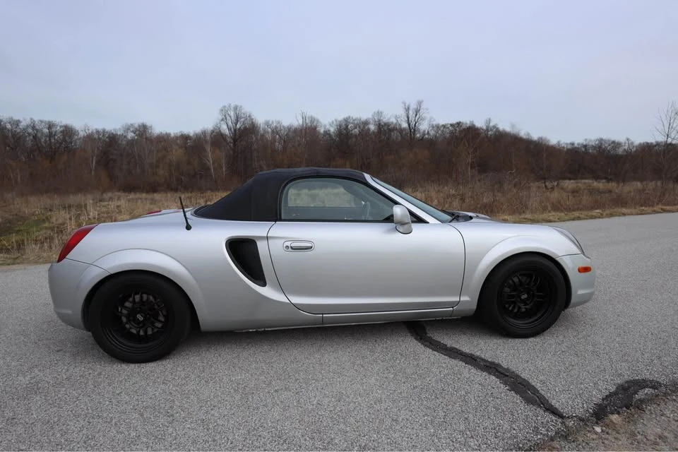 2000 Toyota MR2 Spyder/MR-S - Image 5 of 20