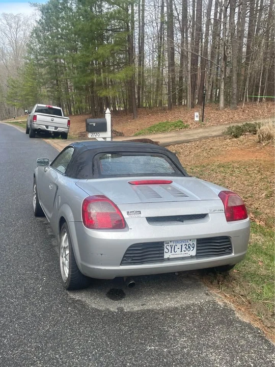 2000 Toyota MR2 Spyder/MR-S - Image 3 of 8