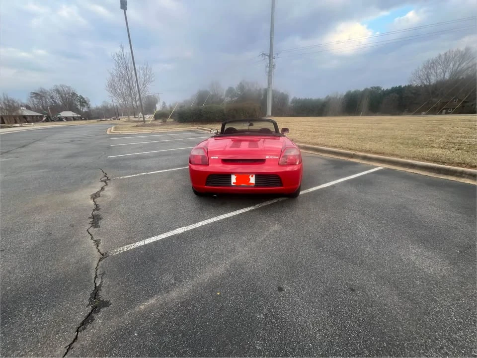 2000 Toyota MR2 Spyder/MR-S - Image 3 of 4