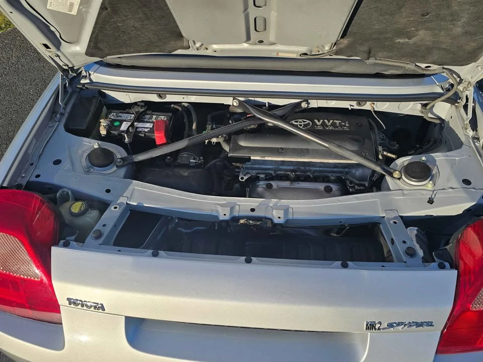 2000 Toyota MR2 Spyder/MR-S - Image 8 of 13
