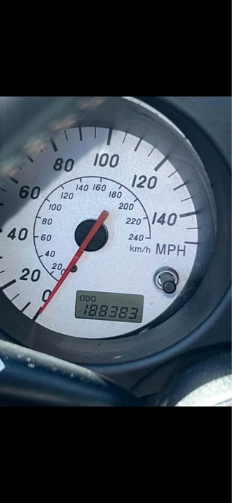 2000 Toyota MR2 Spyder/MR-S - Image 4 of 7
