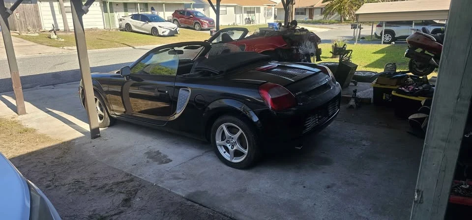 2000 Toyota MR2 Spyder/MR-S - Image 5 of 8