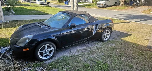 2000 Toyota MR2 Spyder Convertible