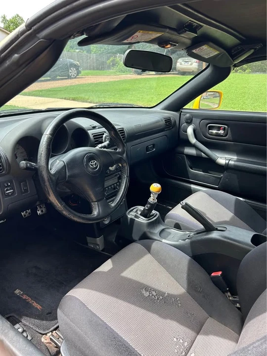 2000 Toyota MR2 Spyder/MR-S - Image 6 of 9