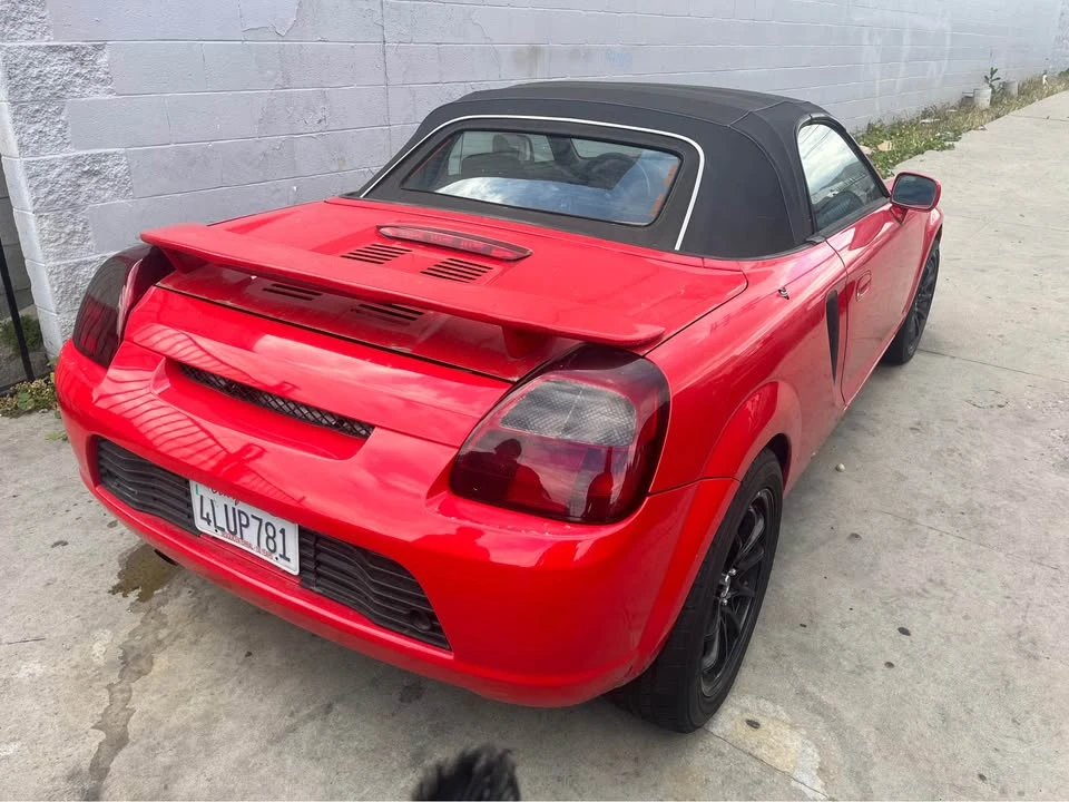 2000 Toyota MR2 Spyder/MR-S - Image 4 of 7