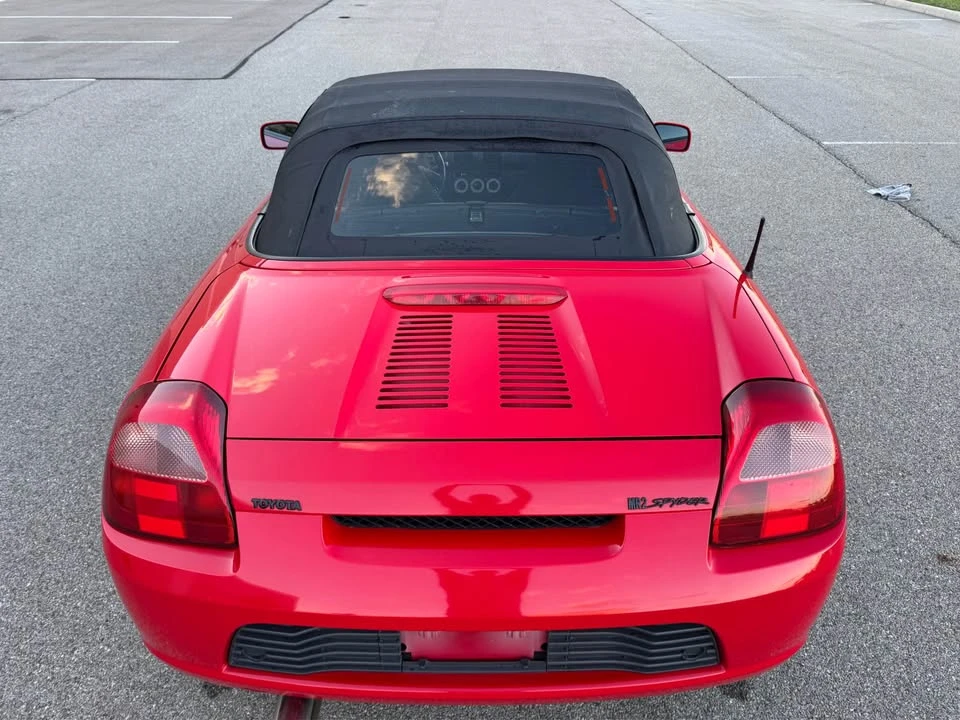 2000 Toyota MR2 Spyder/MR-S - Image 18 of 20
