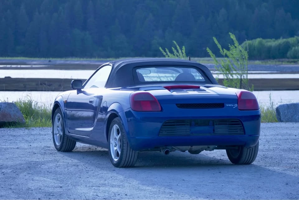 2000 Toyota MR2 Spyder/MR-S - Image 16 of 20