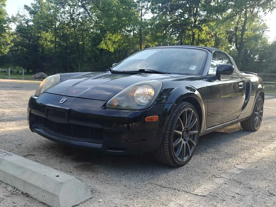 2000 Toyota MR2 Spyder/MR-S - Image 3 of 12