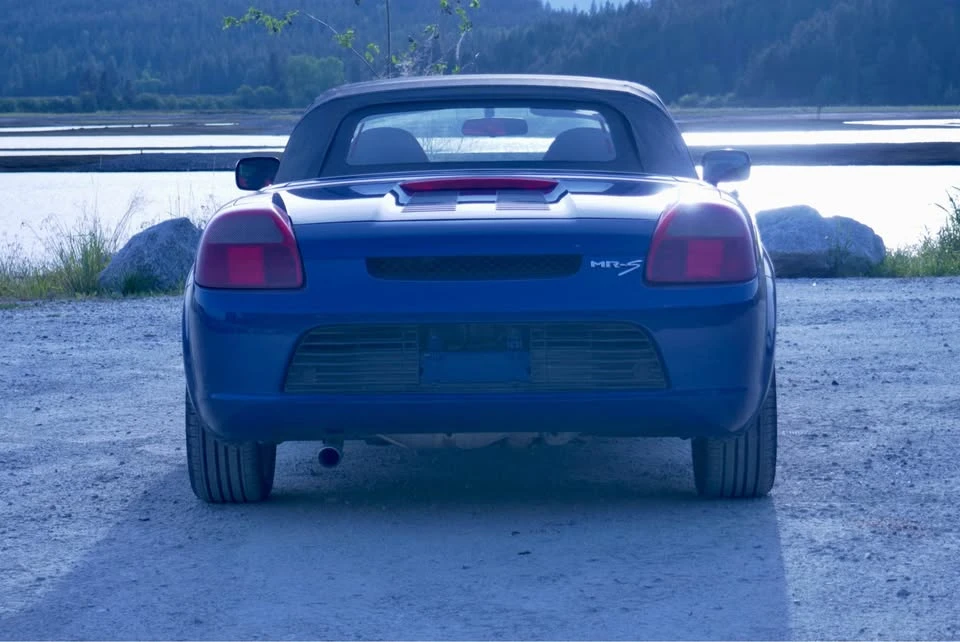 2000 Toyota MR2 Spyder/MR-S - Image 17 of 20