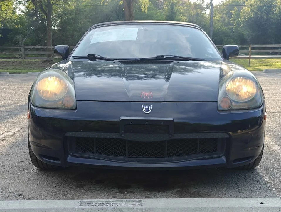 2000 Toyota MR2 Spyder/MR-S - Image 2 of 12
