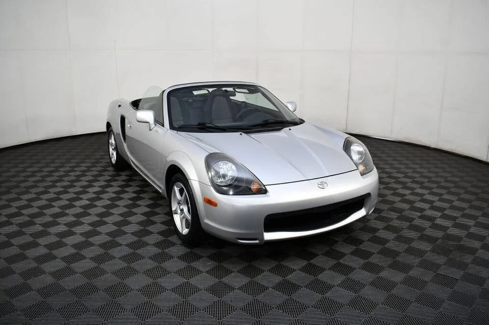 2000 Toyota MR2 Spyder/MR-S - Image 14 of 19