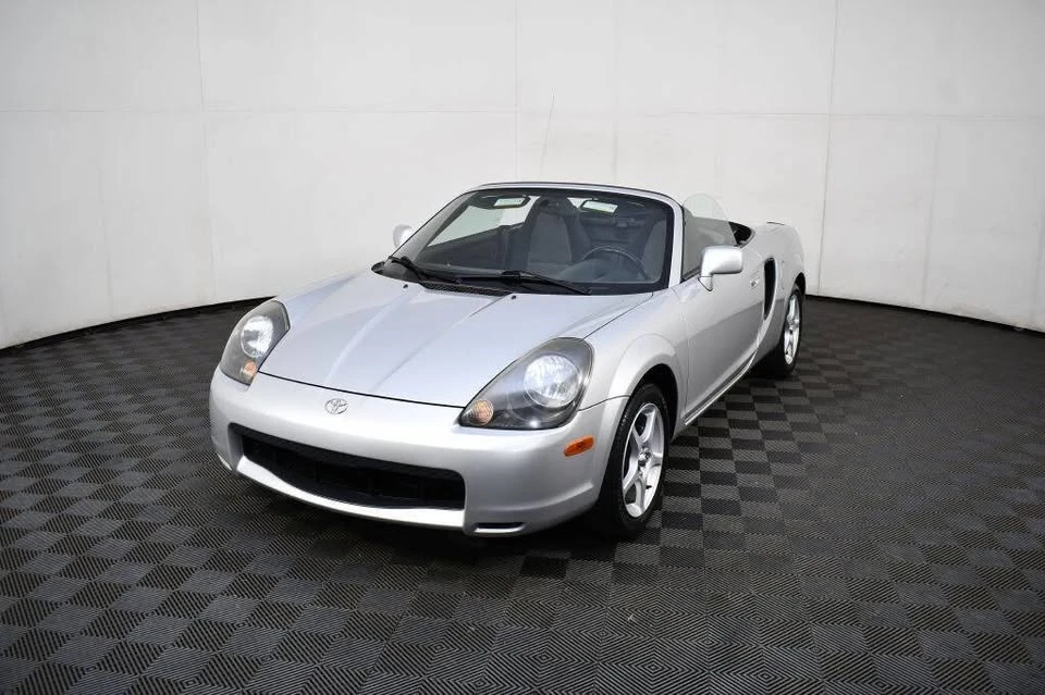 2000 Toyota MR2 Spyder/MR-S - Image 13 of 20