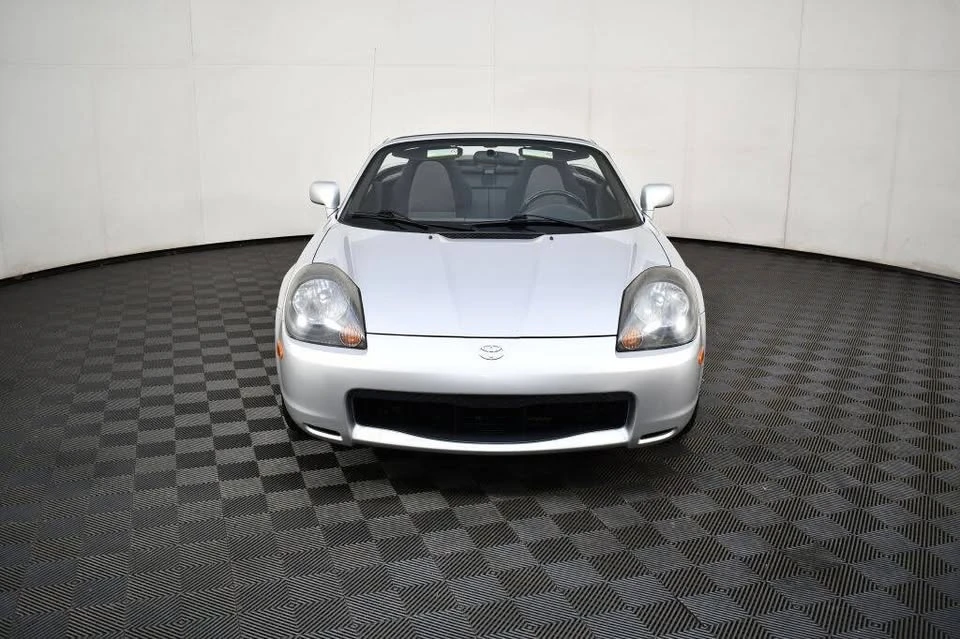 2000 Toyota MR2 Spyder/MR-S - Image 14 of 20