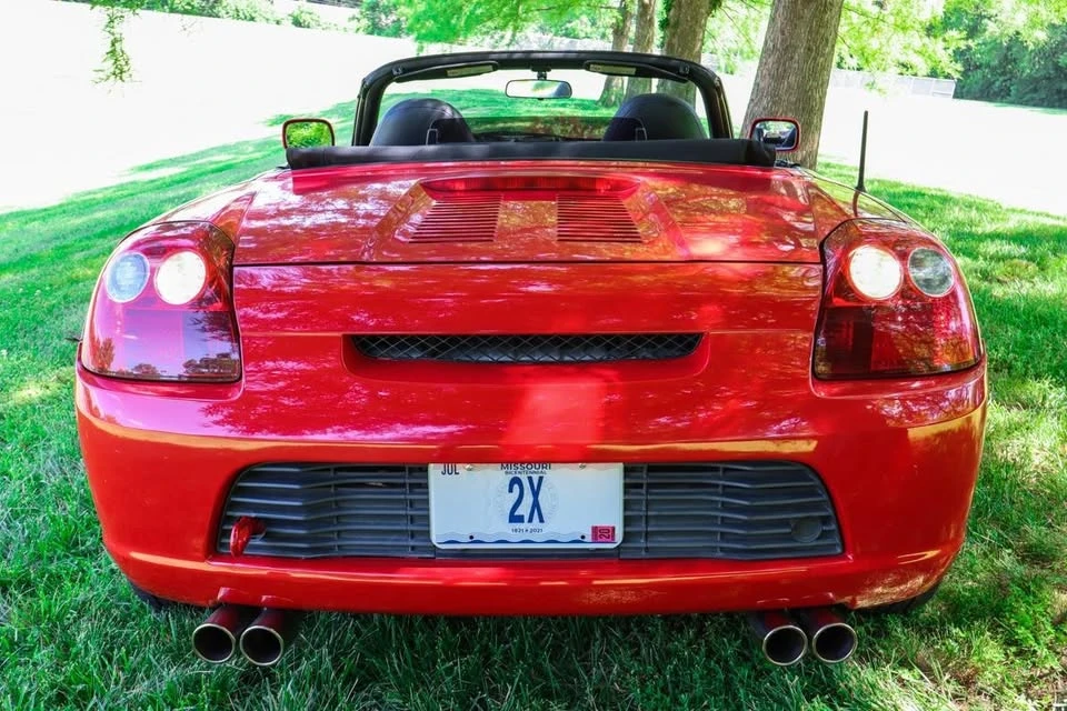 2000 Toyota MR2 Spyder/MR-S - Image 12 of 20