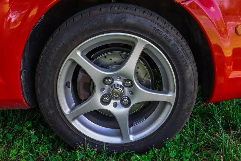 2000 Toyota MR2 Spyder/MR-S - Image 15 of 20