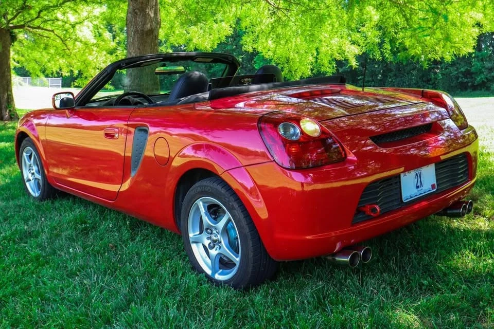 2000 Toyota MR2 Spyder/MR-S - Image 8 of 20