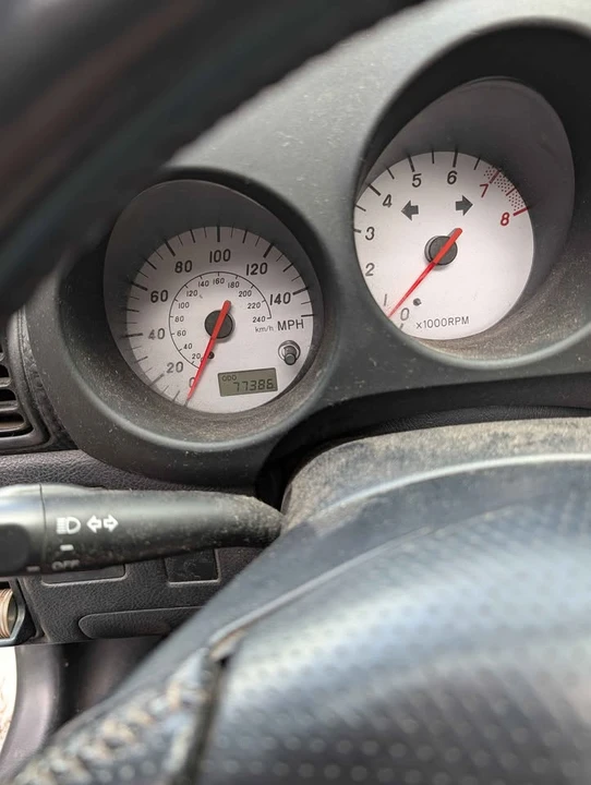 2000 Toyota MR2 Spyder/MR-S - Image 14 of 18