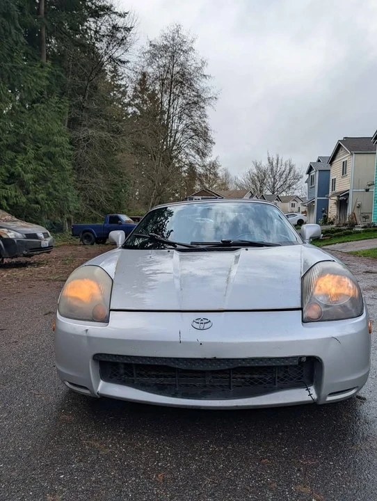 2000 Toyota MR2 Spyder/MR-S - Image 2 of 18
