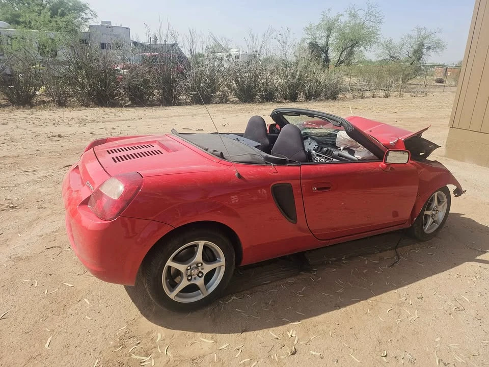 2000 Toyota MR2 Spyder/MR-S - Image 3 of 18