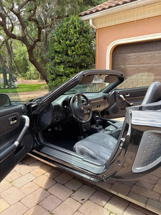 2000 Toyota MR2 Spyder/MR-S - Image 8 of 9