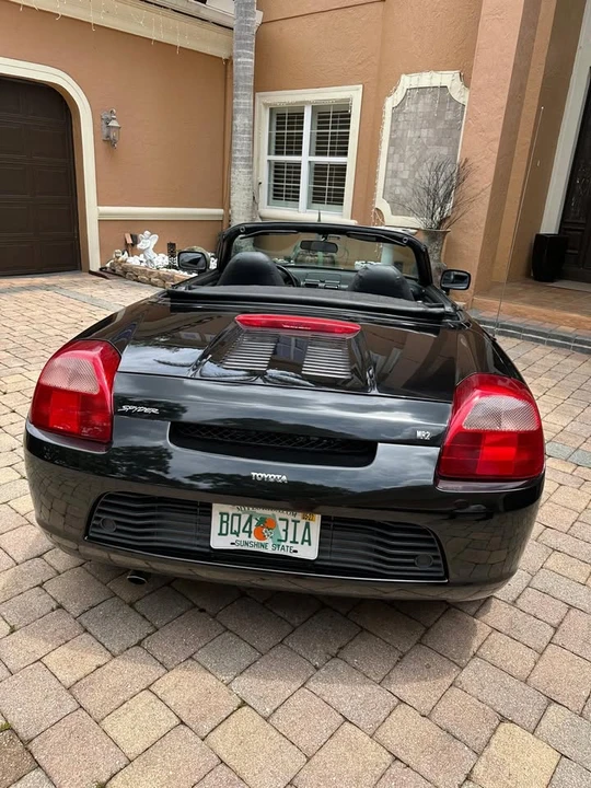 2000 Toyota MR2 Spyder/MR-S - Image 5 of 9