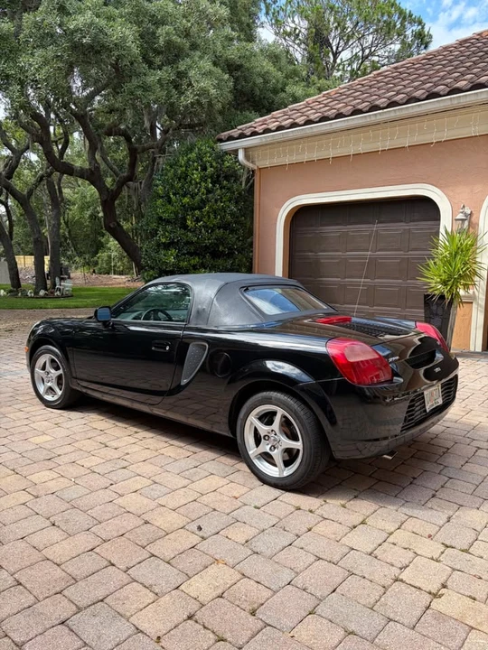 2000 Toyota MR2 Spyder/MR-S - Image 4 of 9